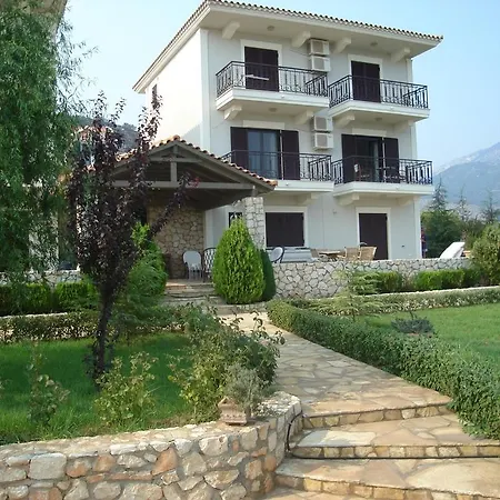 Kefalonia 1 Апартаменты *